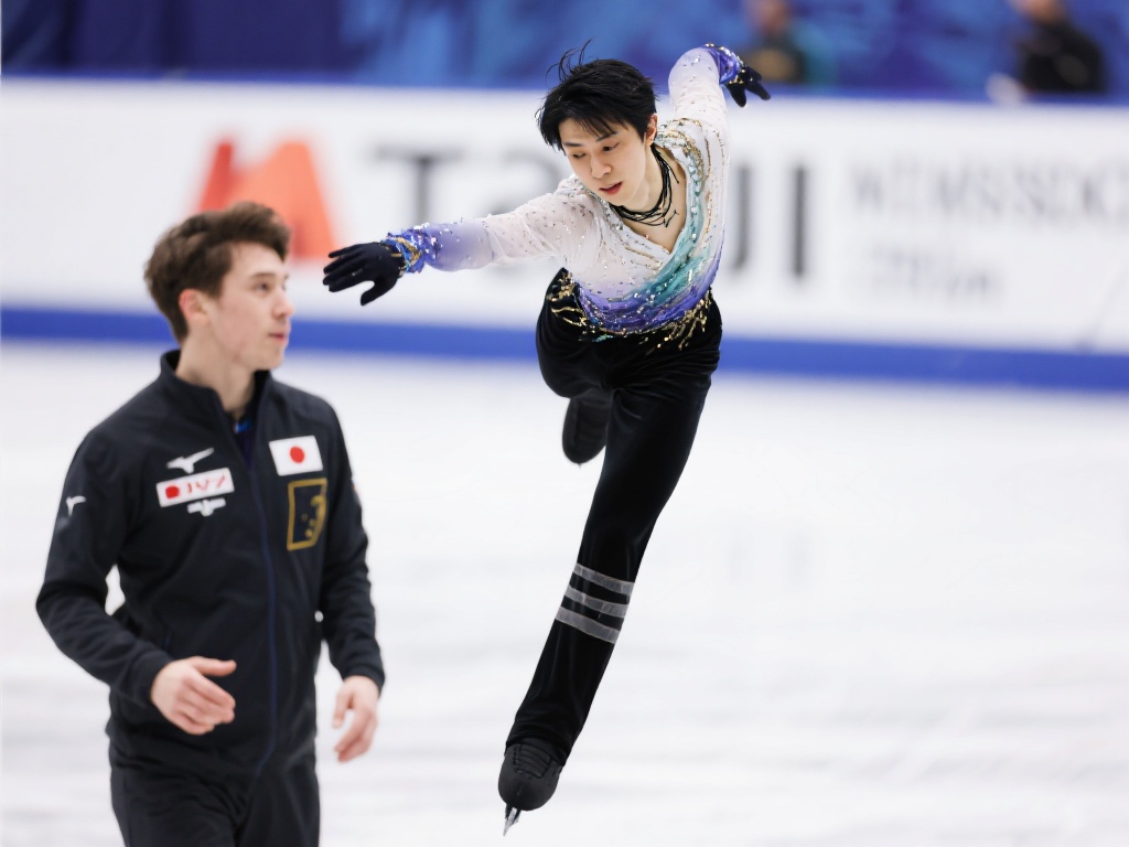 都展现出顶 都展现出顶